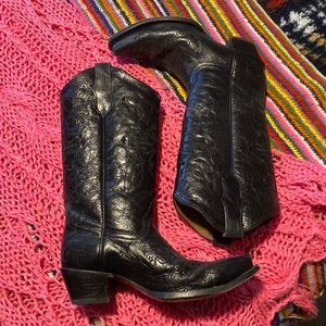 Black vintage cowgirl boots